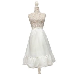Vintage White Lace Petticoat Slip Skirt Medium Elastic Waist Tulle Ruffle Bridal